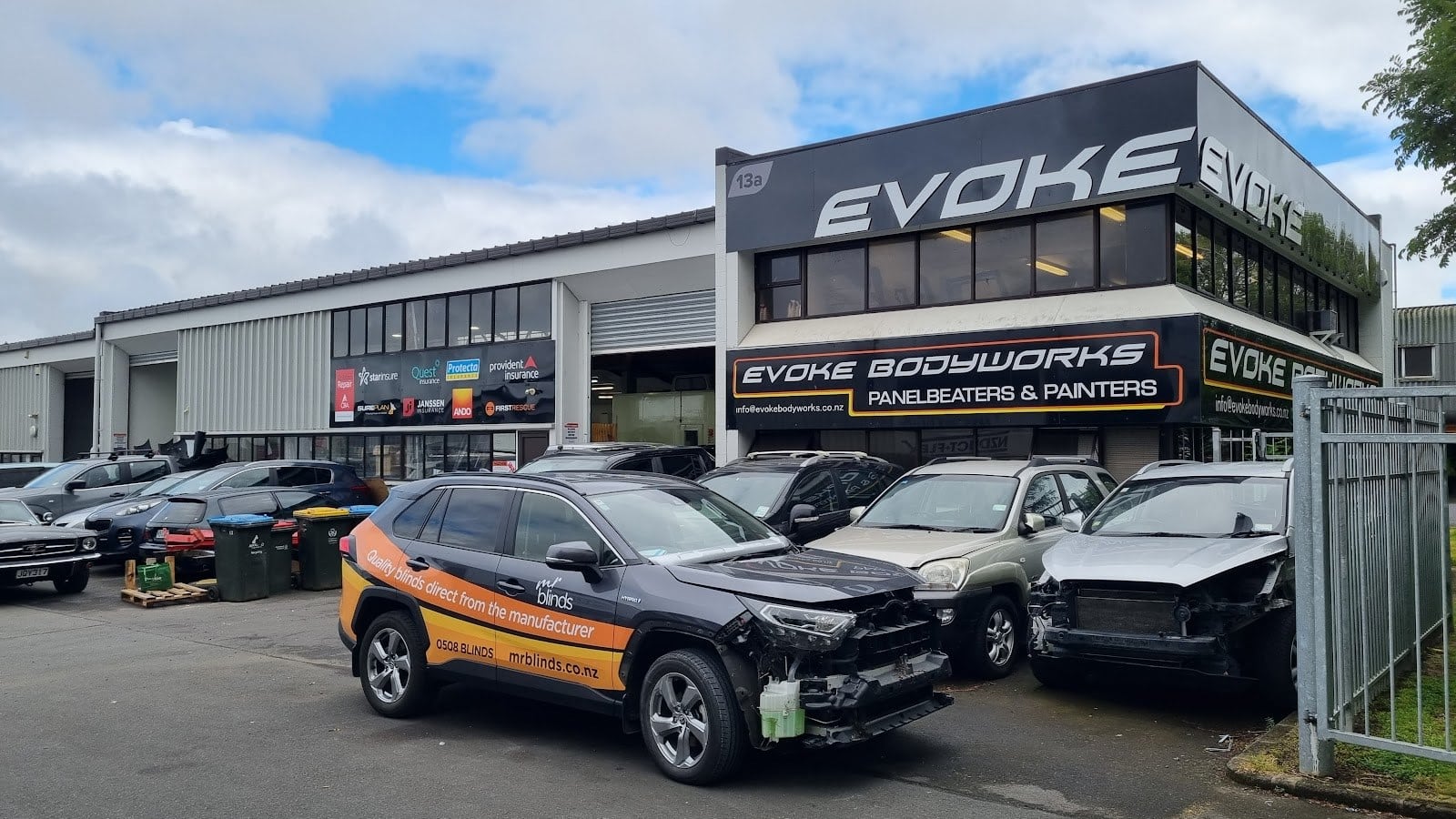 Evoke Bodyworks - workshop in Ōtāhuhu, panel beaters in Auckland
